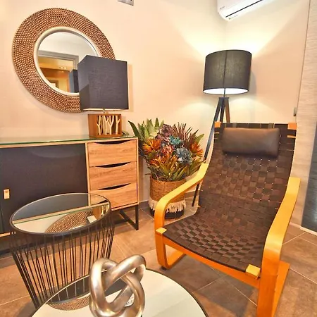 Marinos Apartament Kávos
