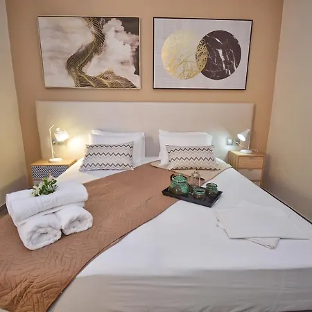 Marinos Apartament Kávos