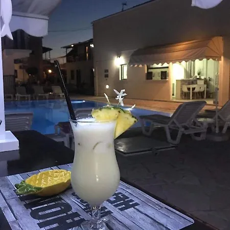 Apartment Marinos *