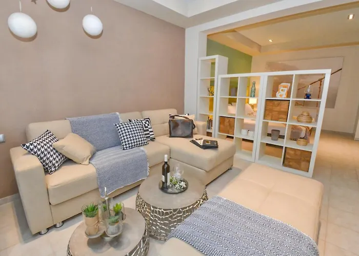 Marinos Apartman Kávosz