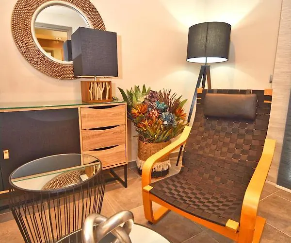 Marinos Apartman Kávosz